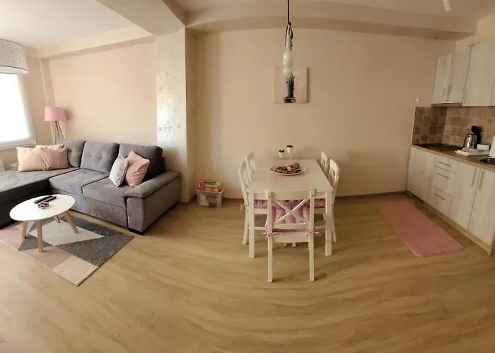 Alf アパート ズラティボール